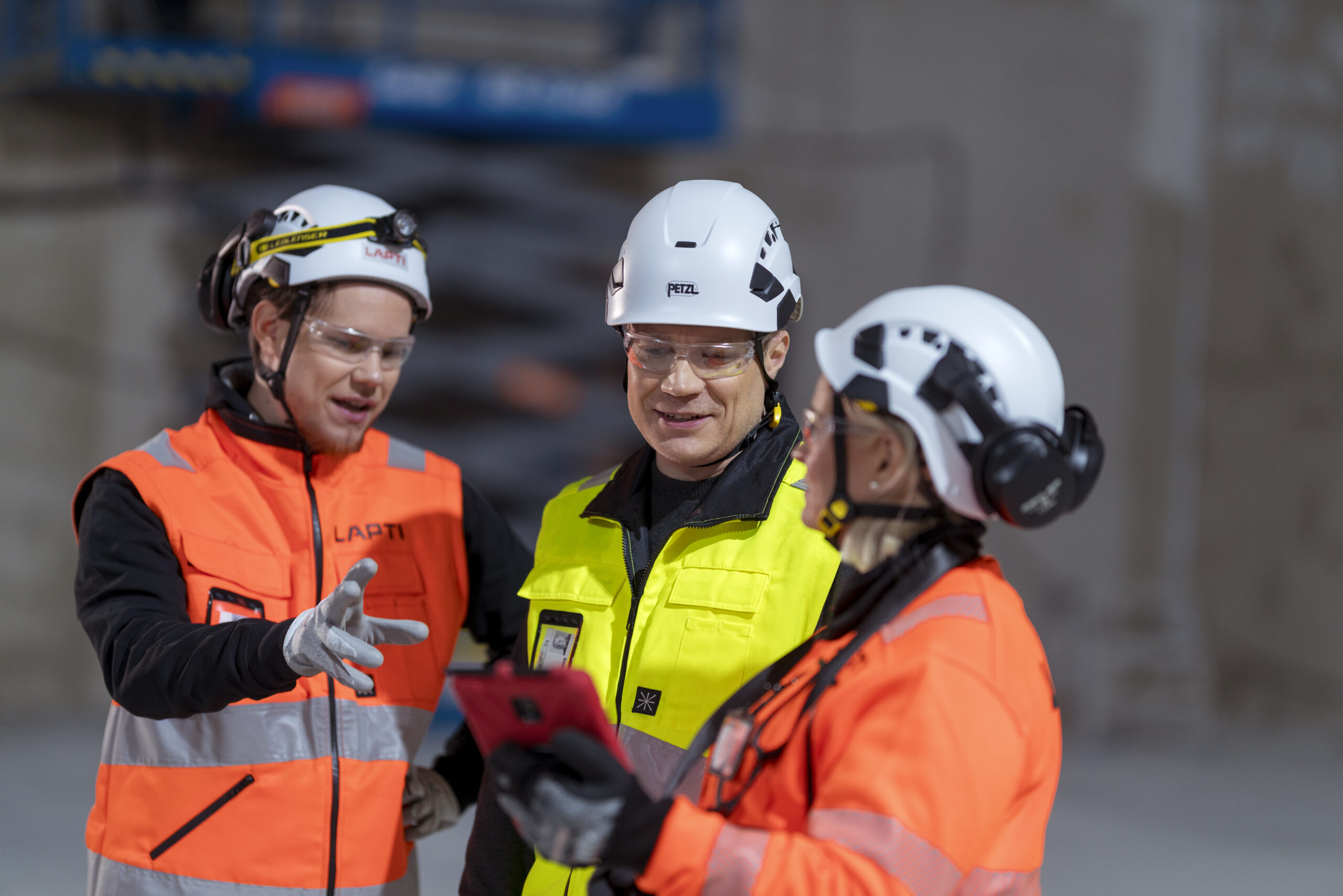 Rakennusliike Lapti siirtyy verkkolevyistä moderniin projektityöhön | Construction company Lapti moves from network drives to modern project work